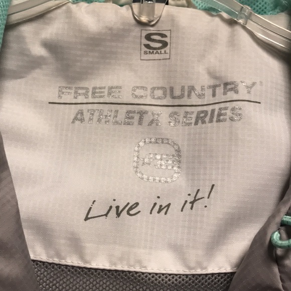 Spring jacket/coat- Free Country - Picture 2 of 4